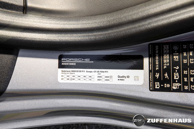 Porsche 991.2 Carrera 4 GTS