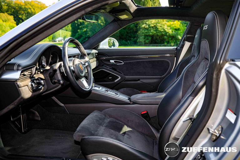 Porsche 991.2 Carrera 4 GTS