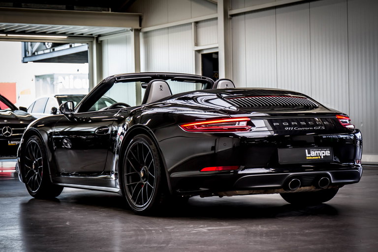 Porsche 991.2 Carrera GTS