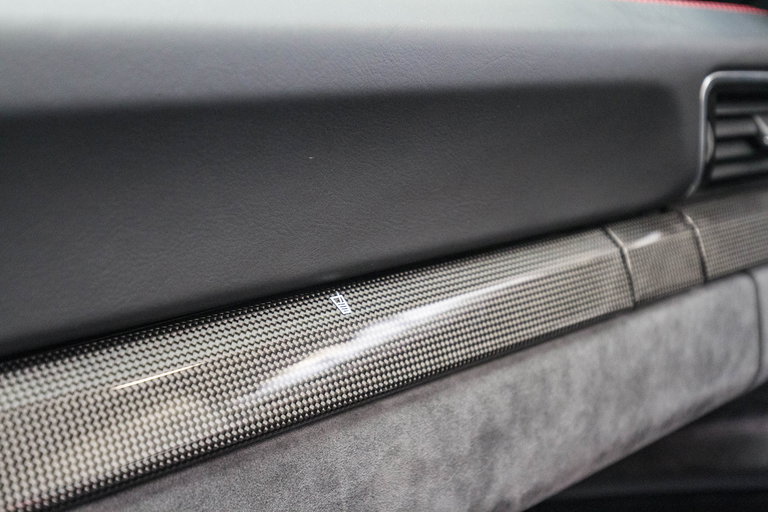 Porsche 991.2 Carrera GTS