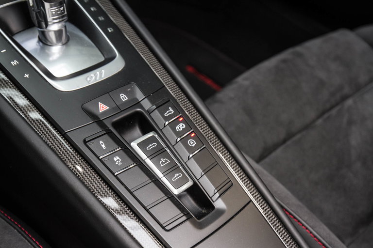 Porsche 991.2 Carrera GTS