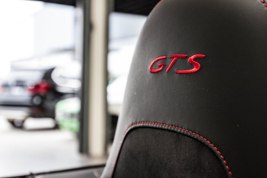 Porsche 991.2 Carrera GTS