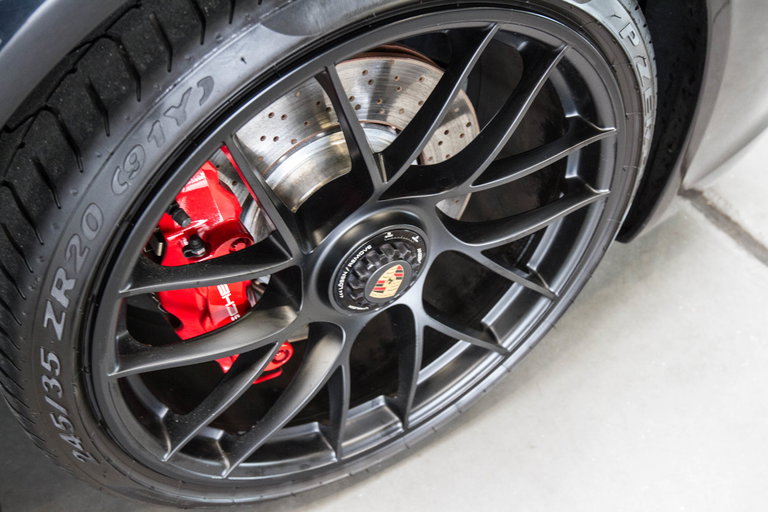 Porsche 991.2 Carrera GTS