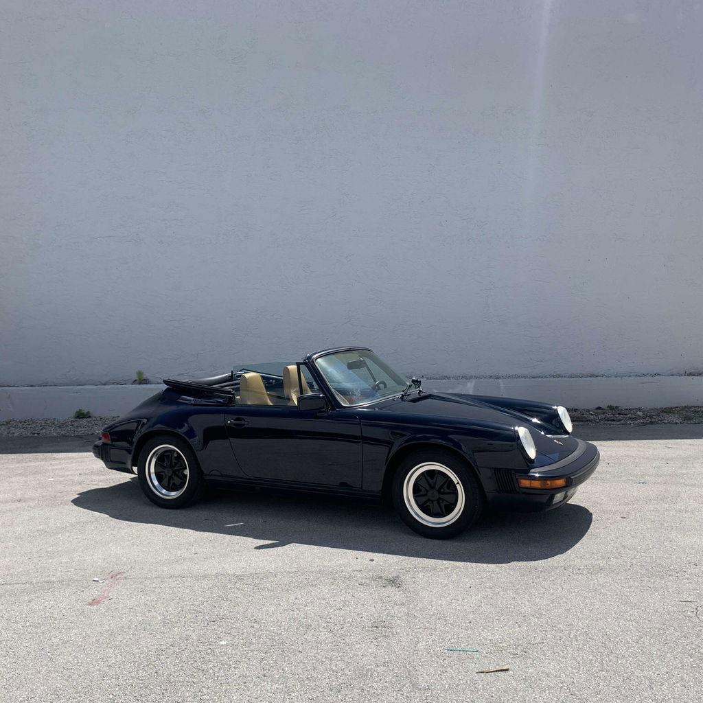 Porsche 911 Carrera 3.2