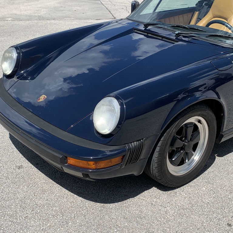 Porsche 911 Carrera 3.2