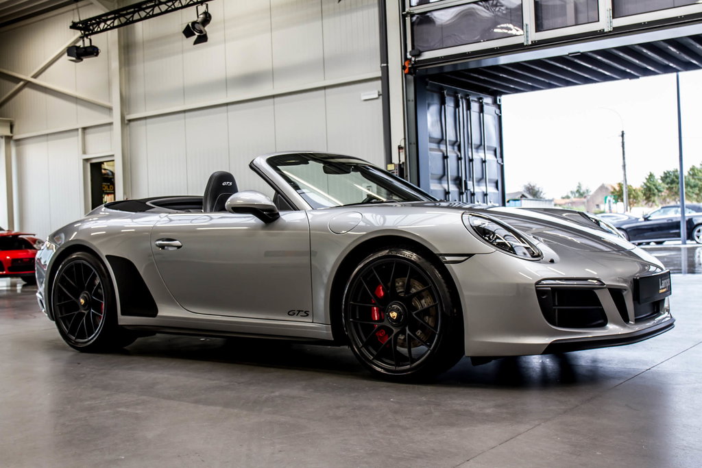 Porsche 991.2 Carrera GTS