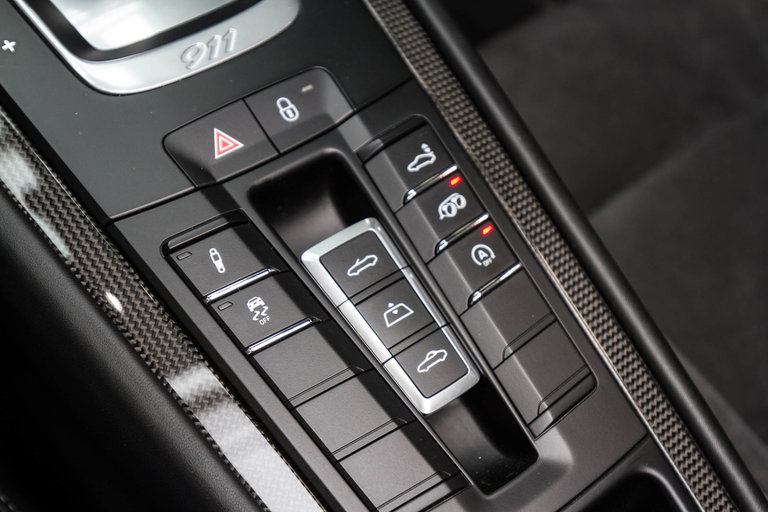 Porsche 991.2 Carrera GTS