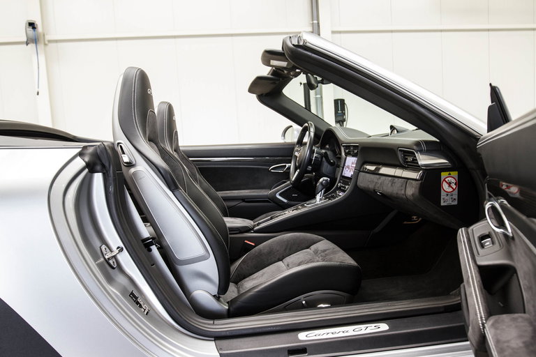 Porsche 991.2 Carrera GTS