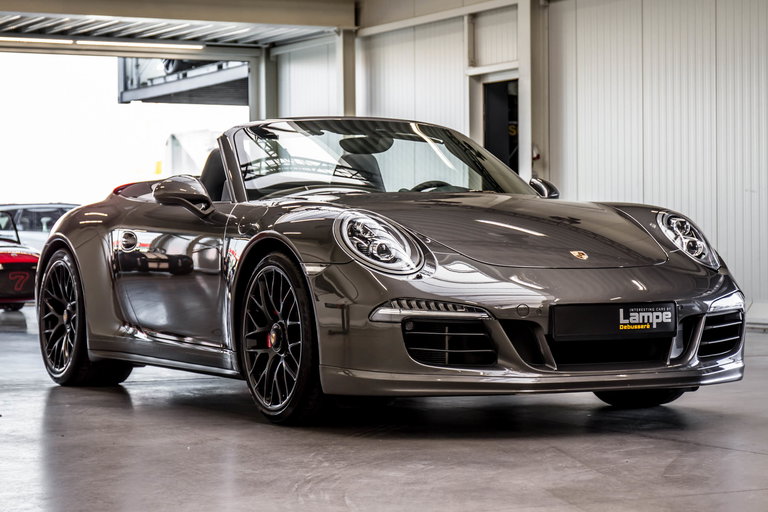 Porsche 991 Carrera GTS