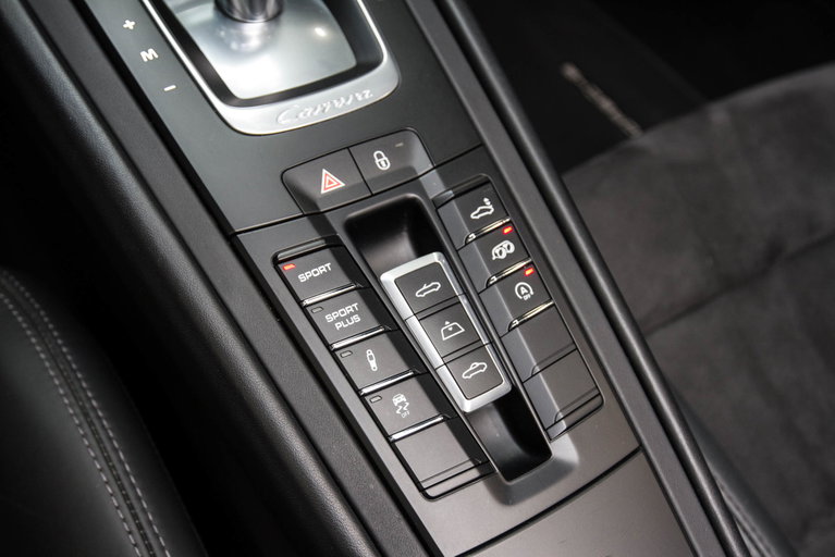 Porsche 991 Carrera GTS