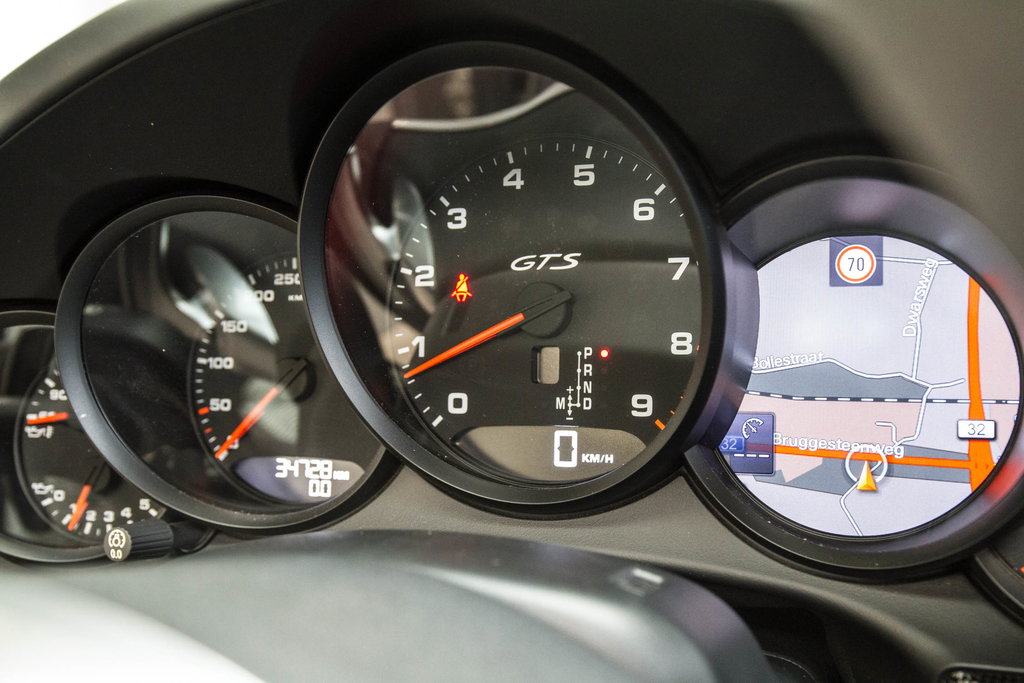 Porsche 991 Carrera GTS