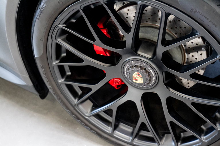 Porsche 991 Carrera GTS