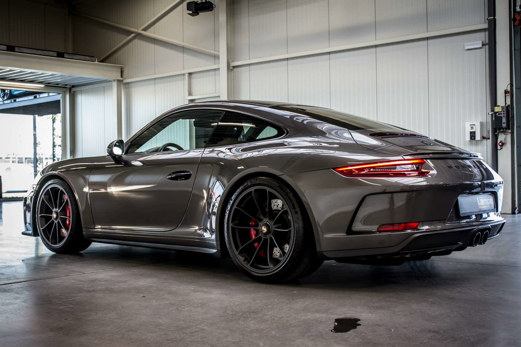 Porsche 991.2 GT3 Touring