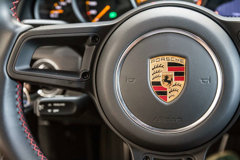 Porsche 991.2 GT3 Touring