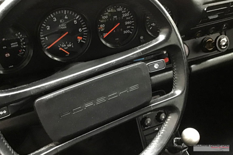 Porsche 911 Turbo 3.3
