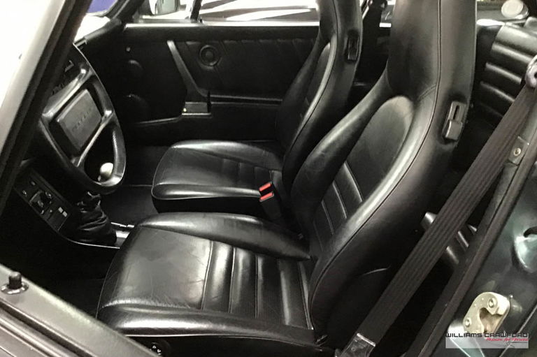 Porsche 911 Turbo 3.3