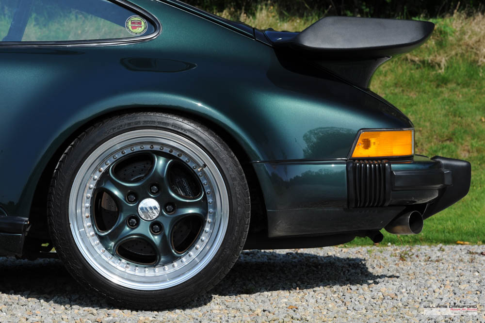 Porsche 911 Turbo 3.3