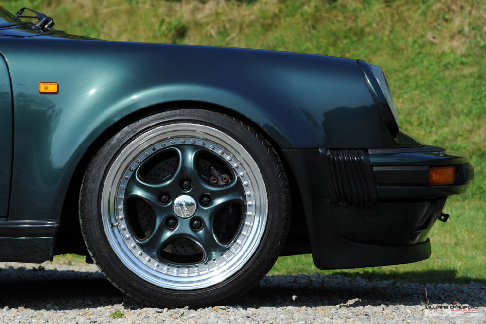 Porsche 911 Turbo 3.3