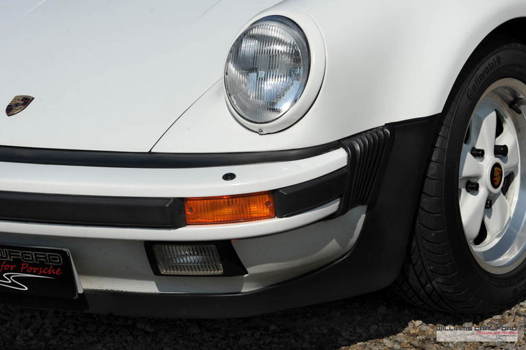 Porsche 911 Turbo 3.3