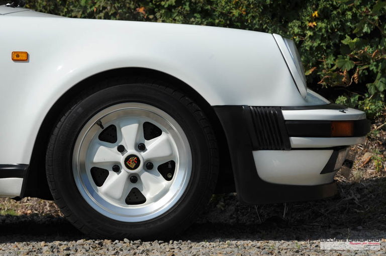 Porsche 911 Turbo 3.3