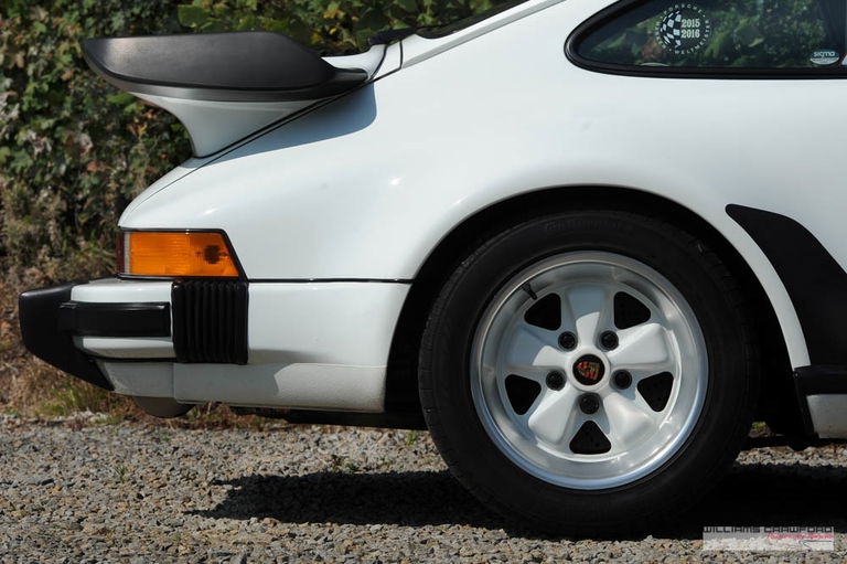 Porsche 911 Turbo 3.3