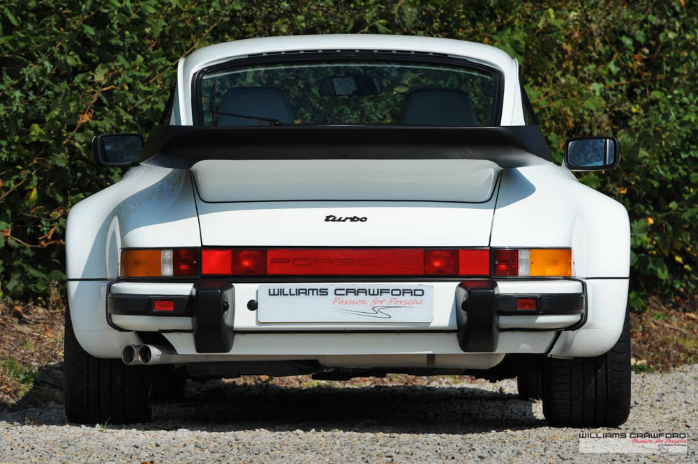 Porsche 911 Turbo 3.3