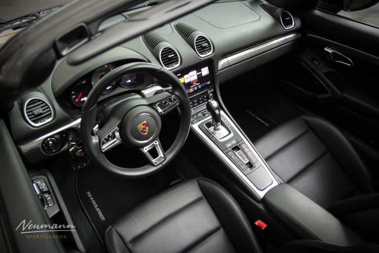 Porsche 718 Boxster S