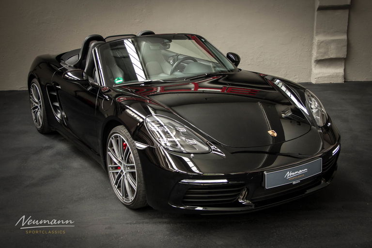 Porsche 718 Boxster S