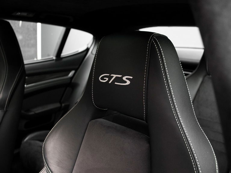 Porsche Panamera GTS