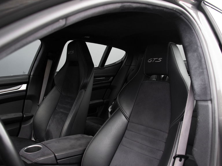 Porsche Panamera GTS