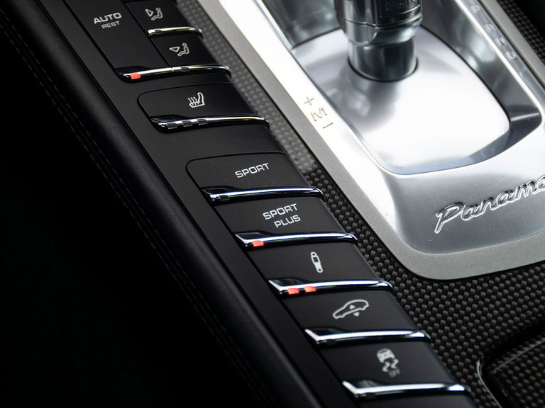 Porsche Panamera GTS