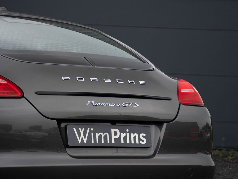 Porsche Panamera GTS
