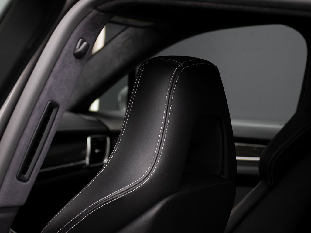 Porsche Panamera GTS