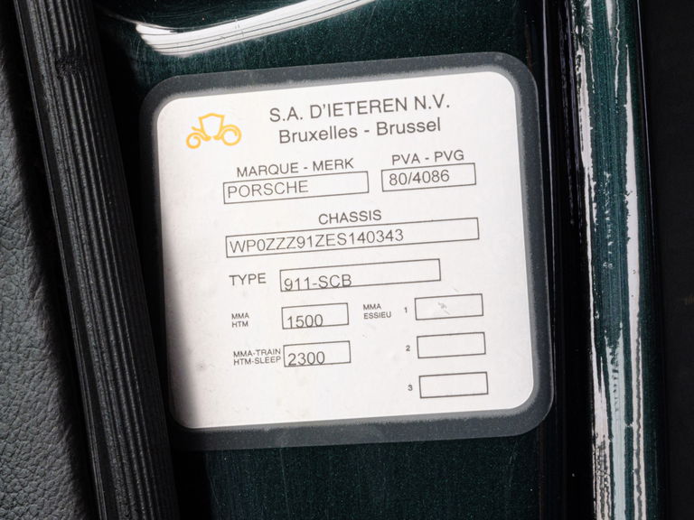 Porsche 911 Carrera 3.2