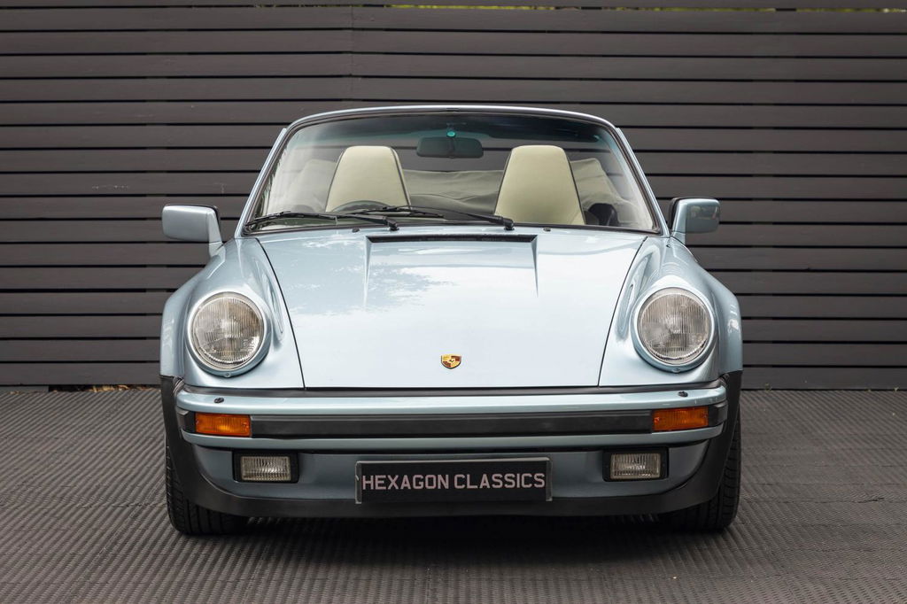 Porsche 911 Turbo 3.3