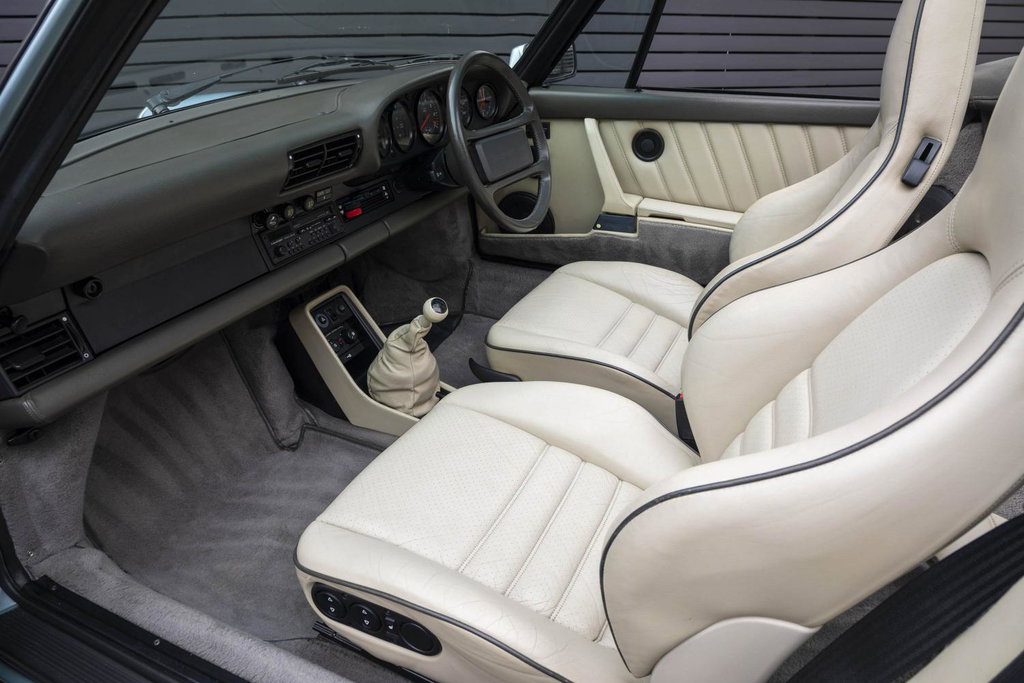 Porsche 911 Turbo 3.3