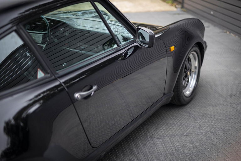 Porsche 911 Turbo 3.3