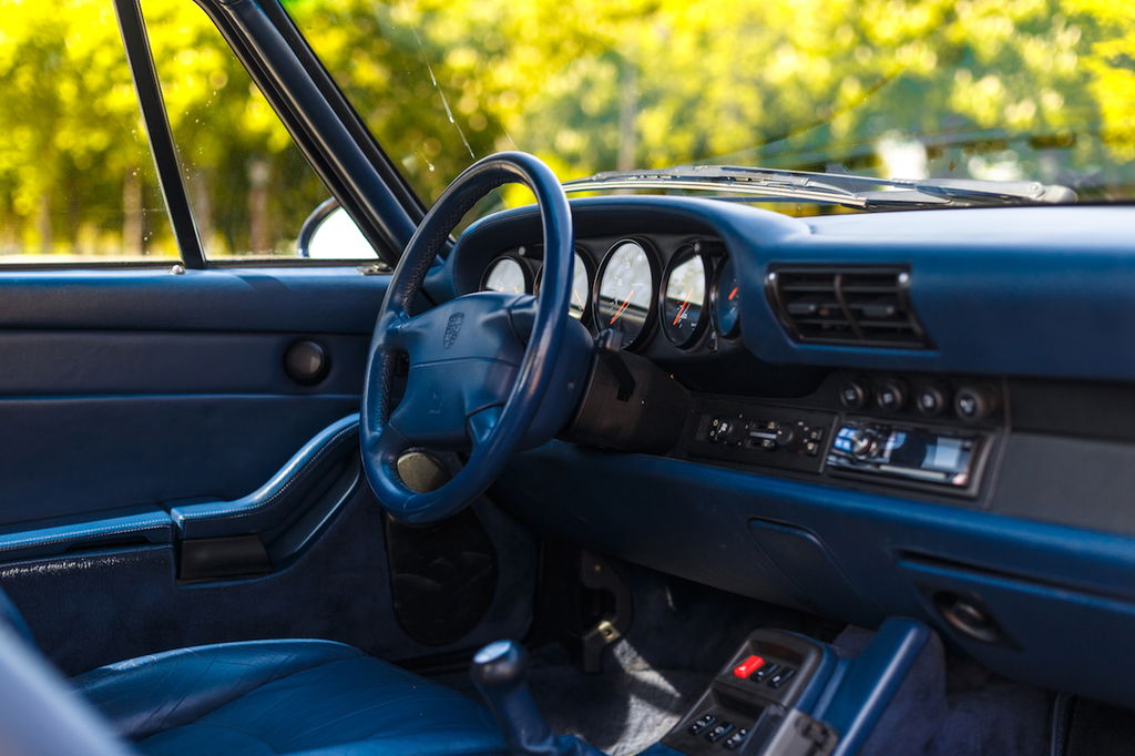 Porsche 993 Carrera 4S