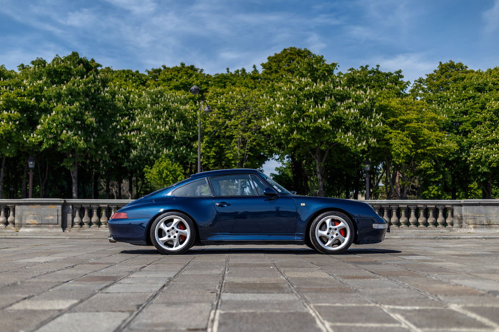 Porsche 911 (993) Carrera 4S in Blue for sale!