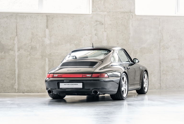 Porsche 993 Carrera 4S