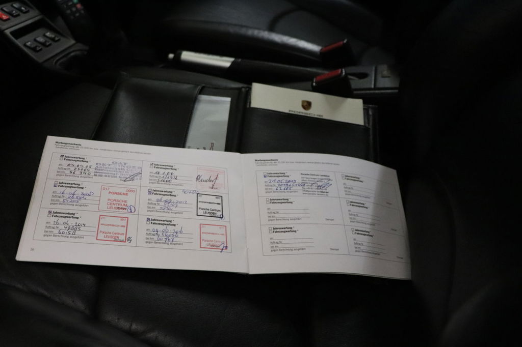 Porsche 993 Carrera 4S