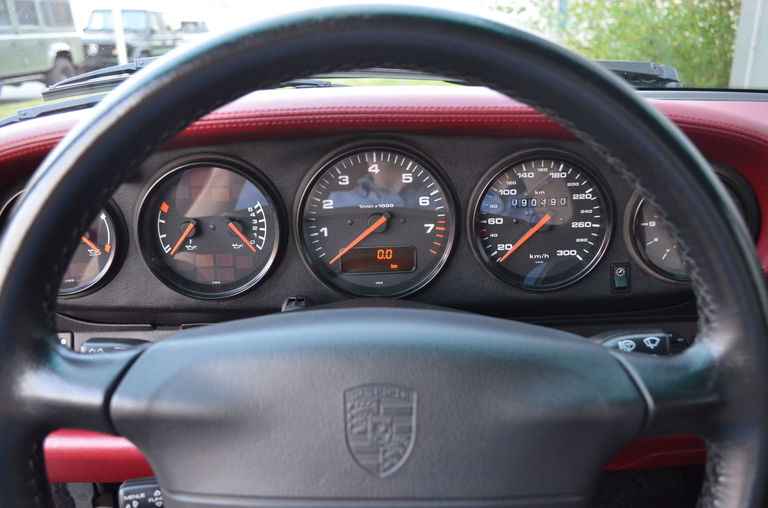 Porsche 993 Carrera 4S
