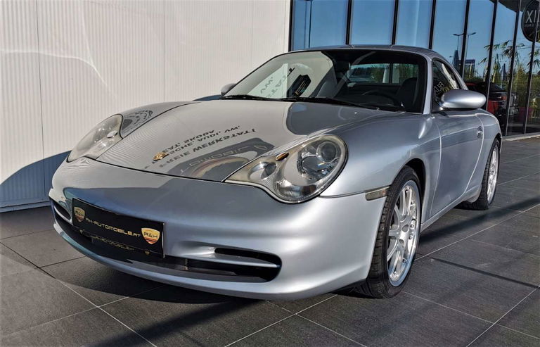 Porsche 996 Carrera 4