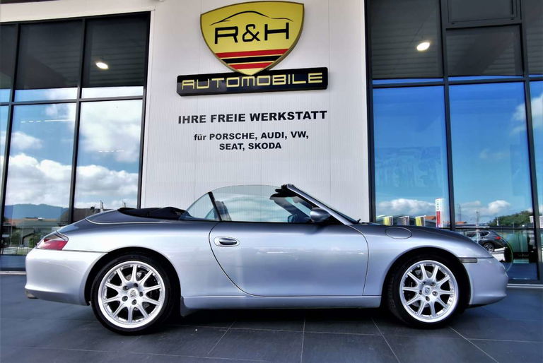 Porsche 996 Carrera 4