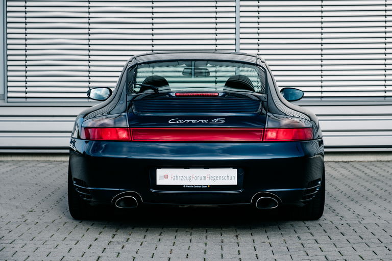Porsche 996 Carrera 4S
