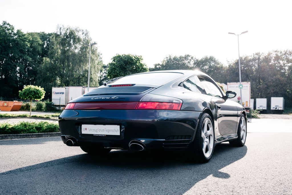 Porsche 996 Carrera 4S
