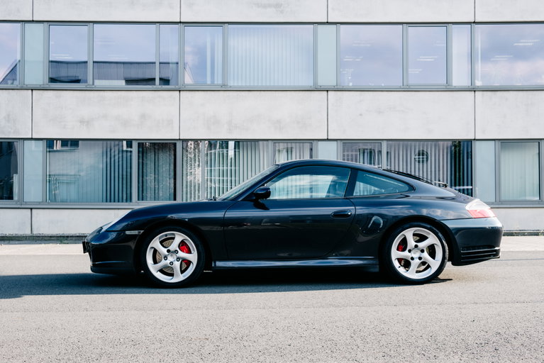 Porsche 996.2 Carrera 4S