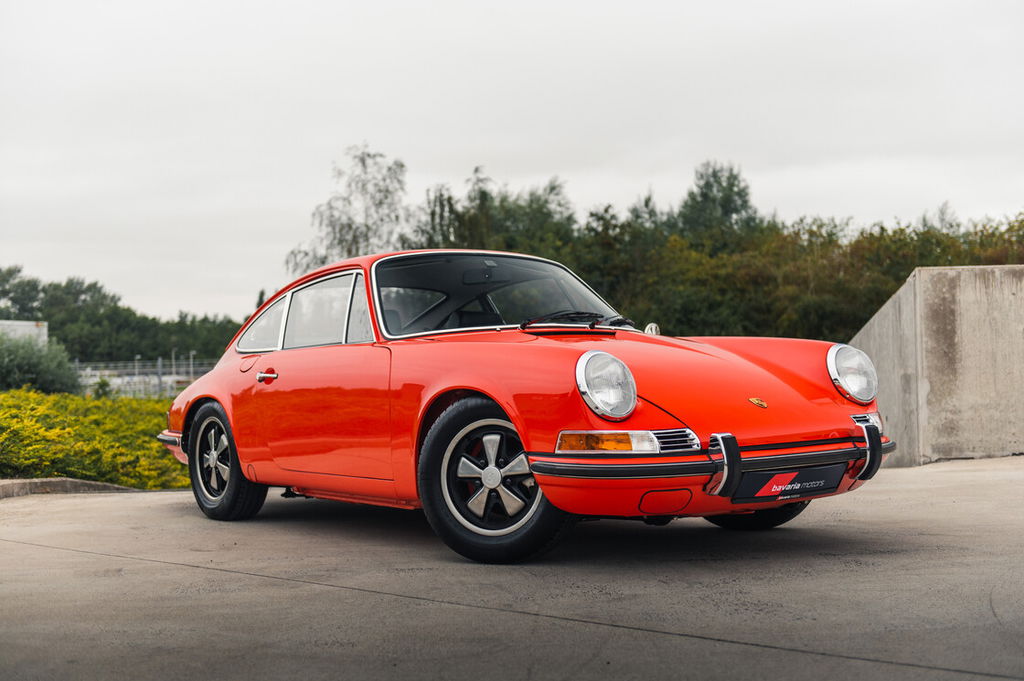 Porsche 911 E