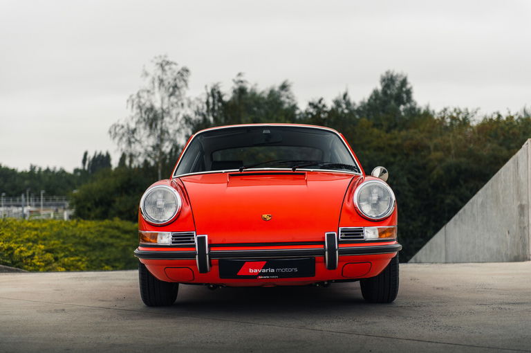 Porsche 911 E