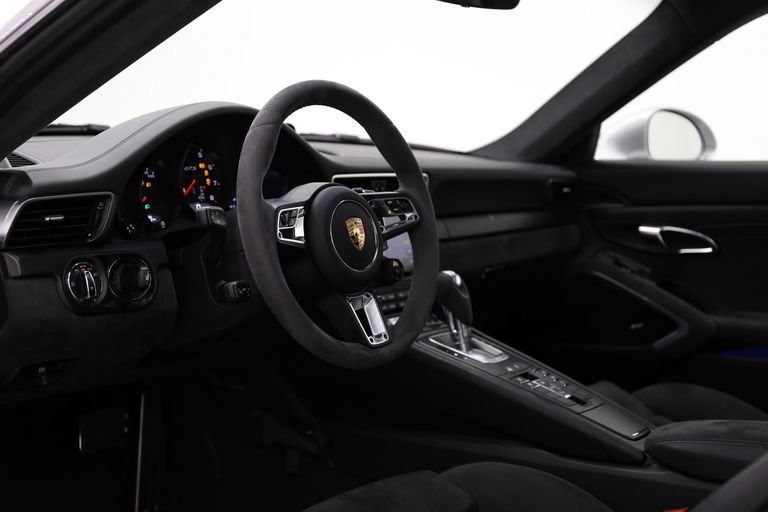 Porsche 991.2 Carrera 4 GTS